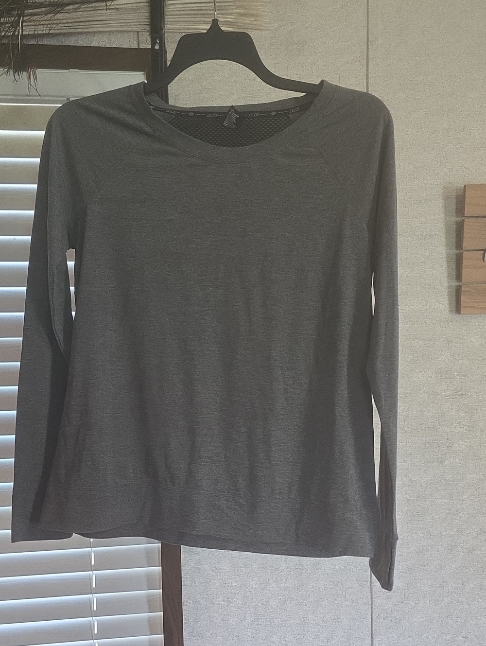 ZELOS Long-Sleeve Crew Neck Top - Gray
